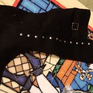 Size 9M wanted flat knee boots black and silver